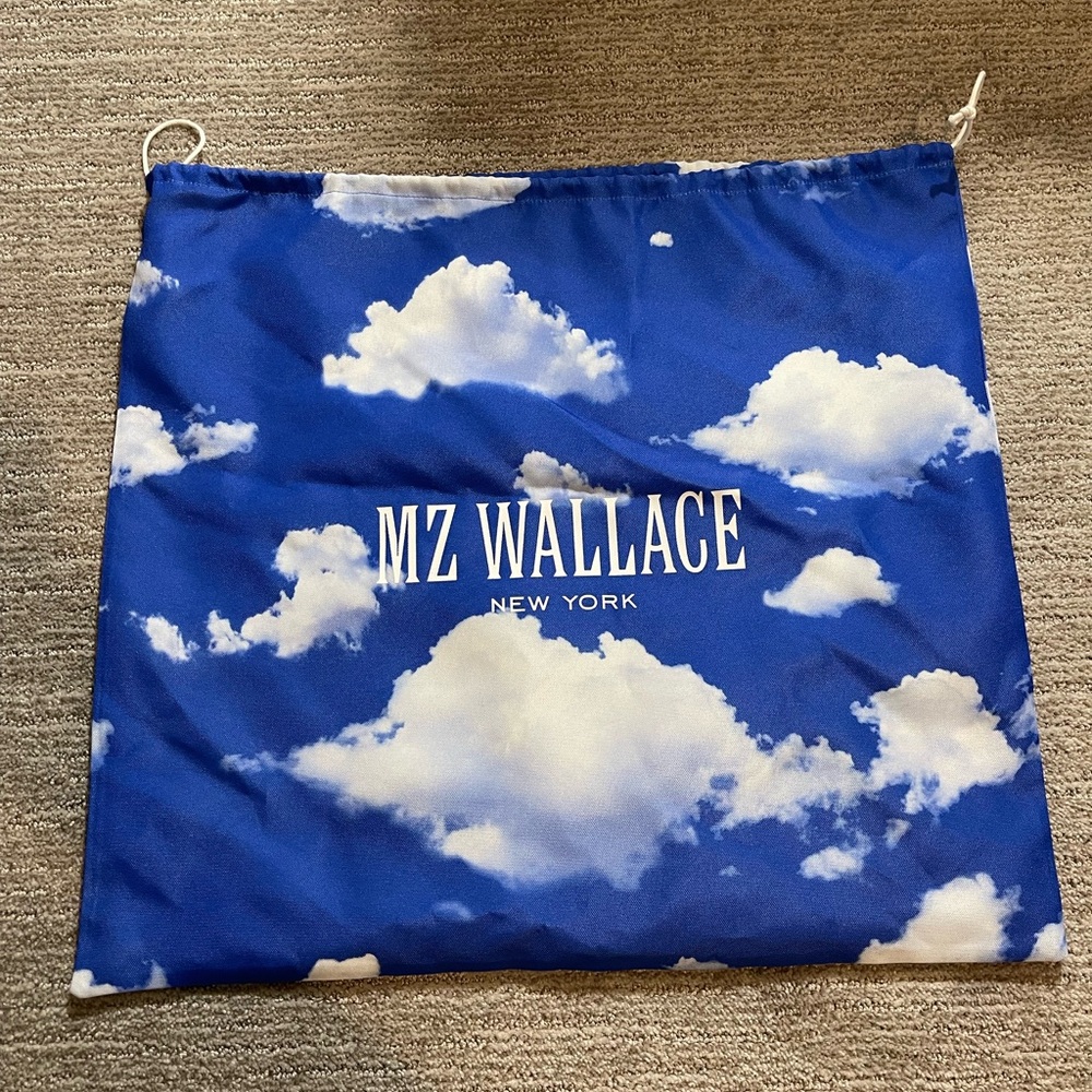 Like new MZ Wallace cloud dust bag 19”x 21”